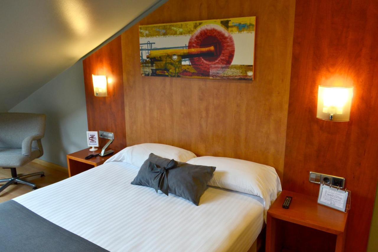 Hotel Alda Palacio Valdes 阿维莱斯 外观 照片