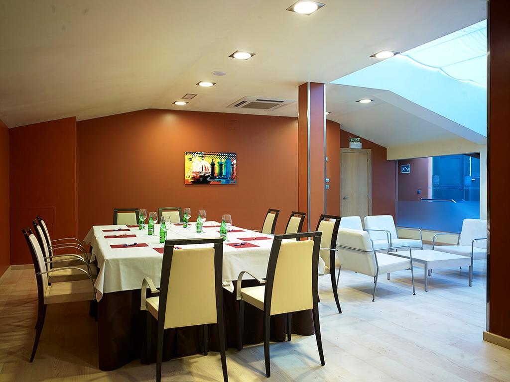 Hotel Alda Palacio Valdes 阿维莱斯 外观 照片