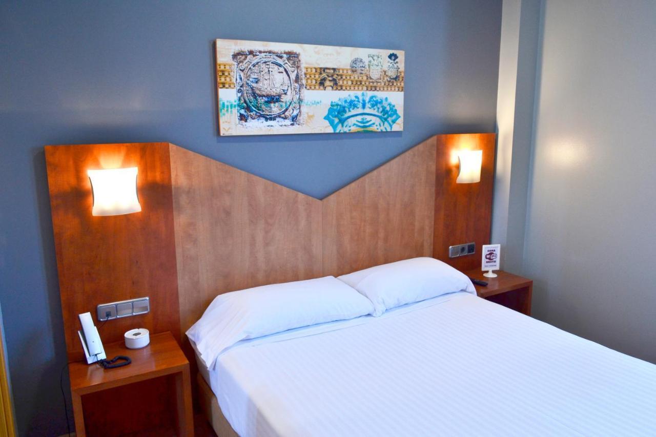 Hotel Alda Palacio Valdes 阿维莱斯 外观 照片